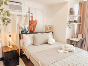 Modern Studio Unit in Viceroy McKinley Hill Taguig